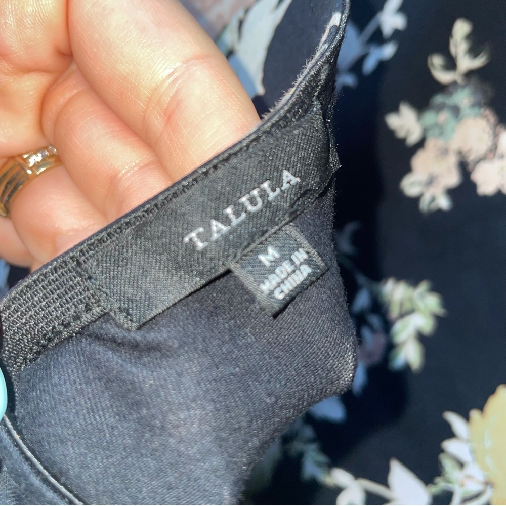 Aritzia Dress - Picture 3 of 4